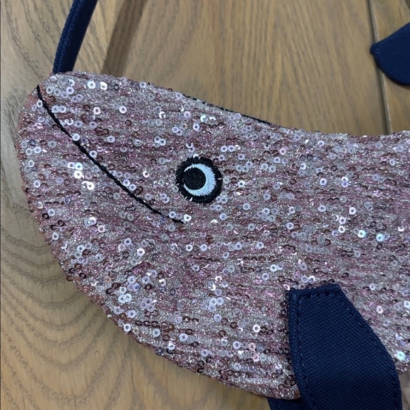 Vineyard Vines girls Pink and Navy Sequin Whale Bag purse - Picture 3 of 6